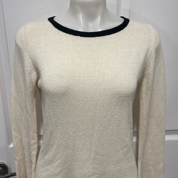 Massimo Dutti women’s cotton blend cream trimmed in black sweater size Small - Picture 3 of 7